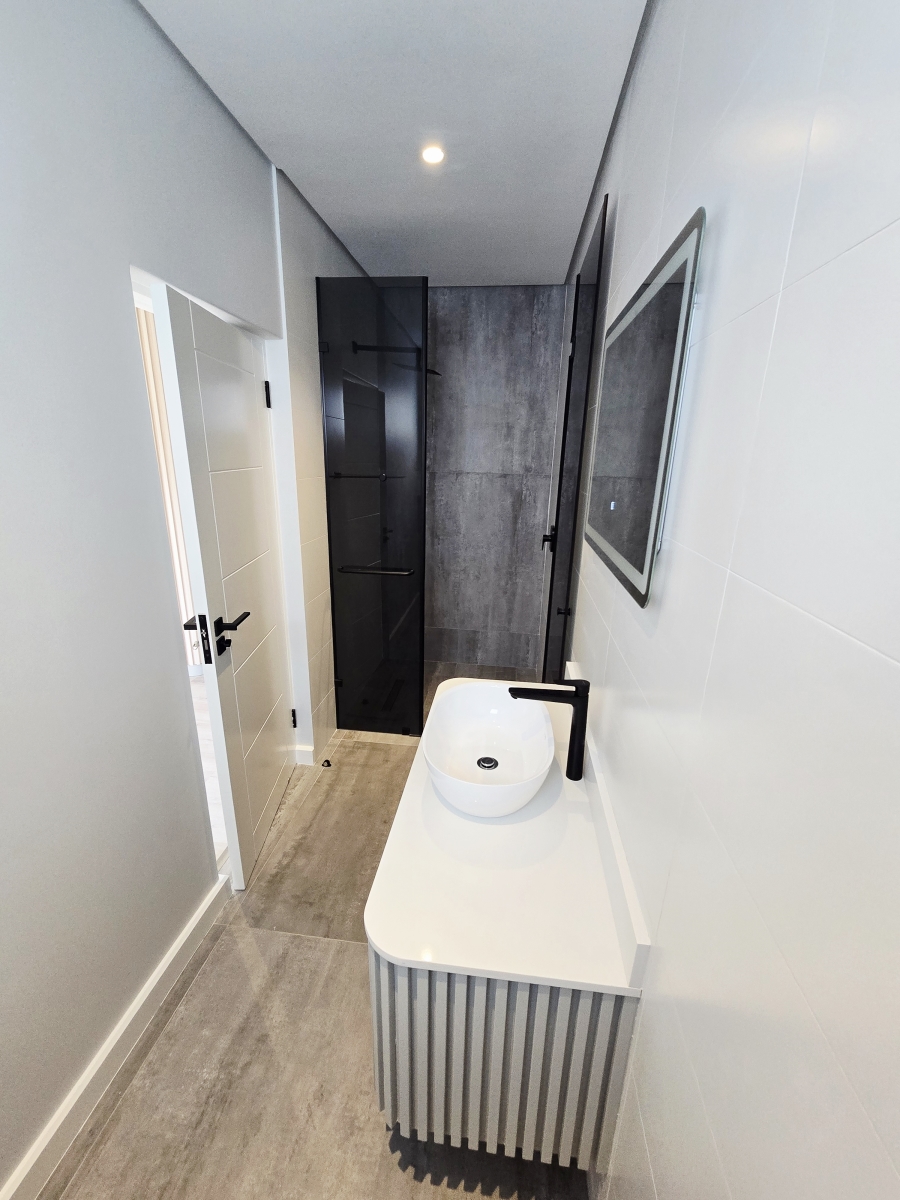 3 Bedroom Property for Sale in Kingswood Golf Estate Western Cape